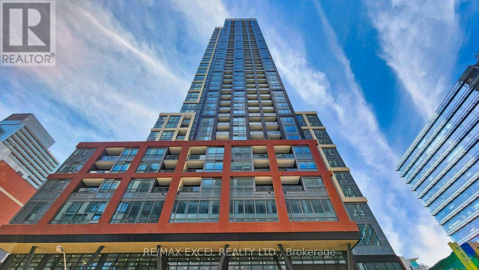 1818-108 Peter Street, Toronto, ON, M5V 0W2