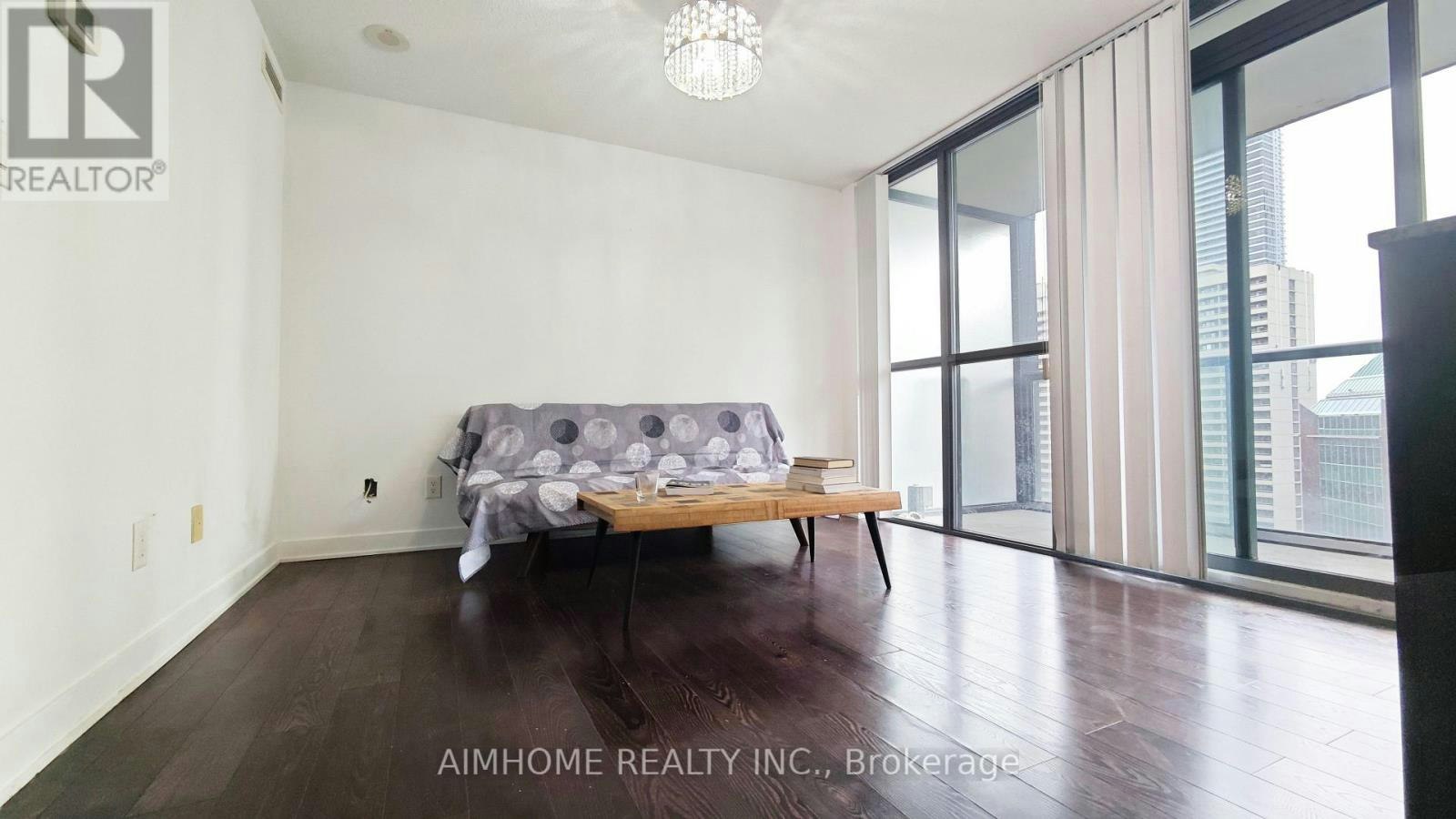 1510-110 Charles Street, Toronto, ON, M4Y 1T5 - 2