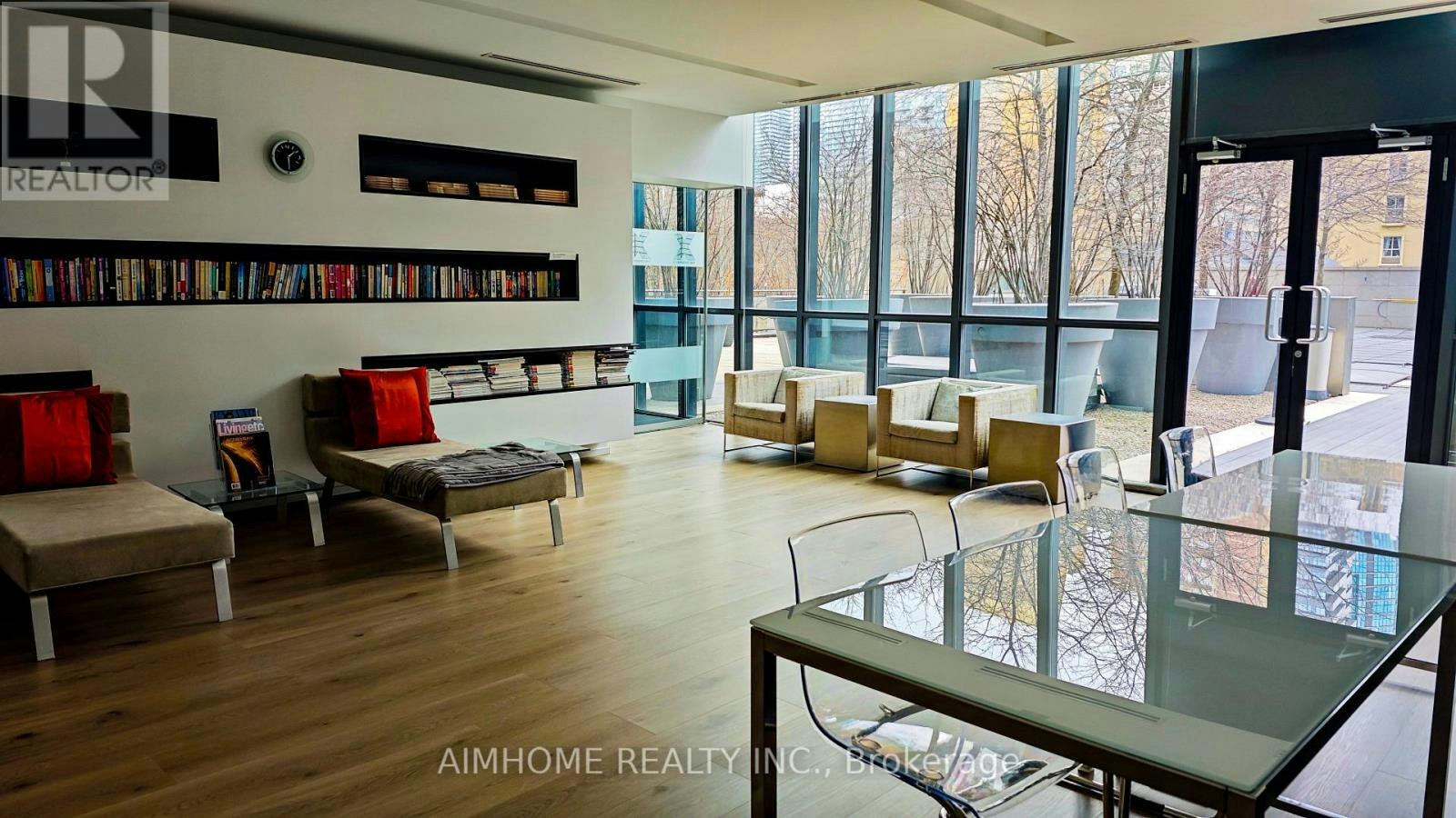 1510-110 Charles Street, Toronto, ON, M4Y 1T5 - 25