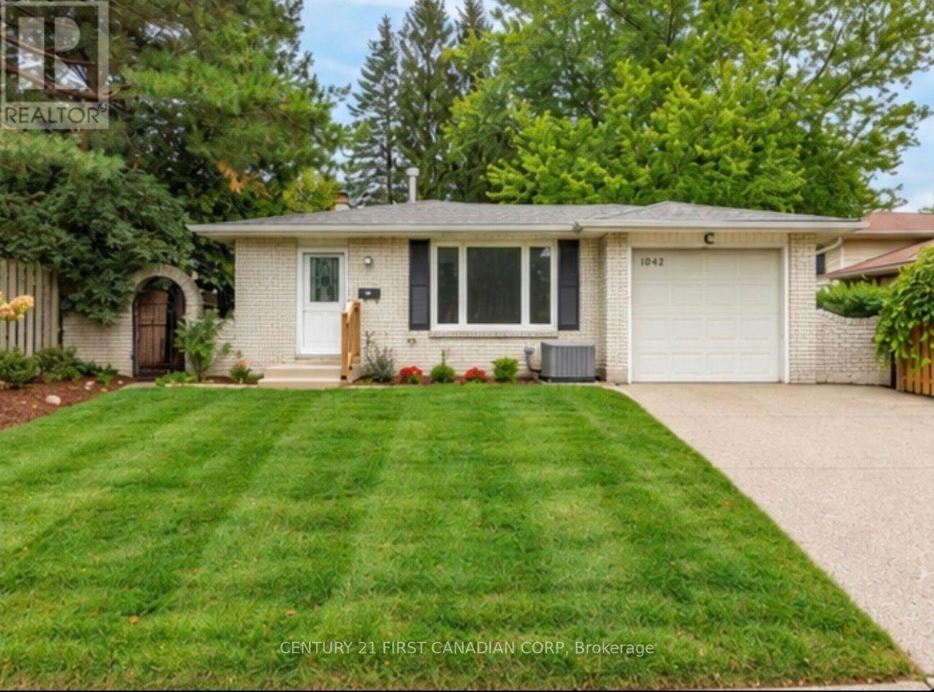 1642 Aldersbrook Road, London, ON, N6G 2Z5