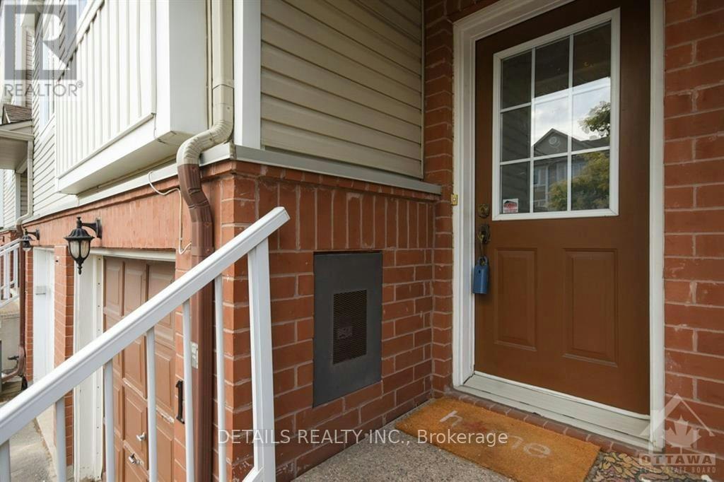 12 Manhattan Crescent, Ottawa, ON, K2C 4B4 - 2
