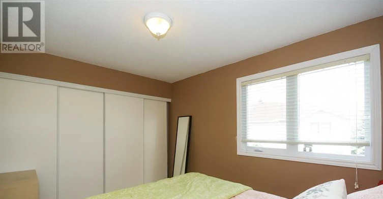 12 Manhattan Crescent, Ottawa, ON, K2C 4B4 - 20