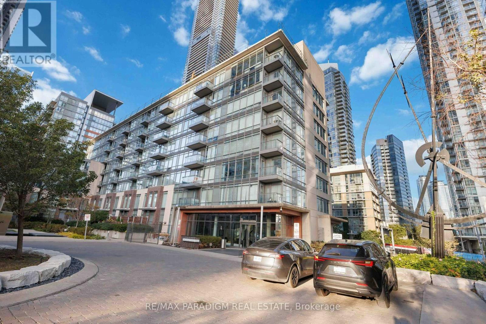 326-15 Brunel Court, Toronto, ON, M5V 3Y6