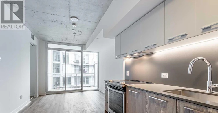 914-30 Baseball Place, Toronto, ON, M4M 0E8