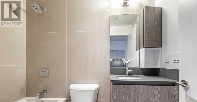 914-30 Baseball Place, Toronto, ON, M4M 0E8 - 12