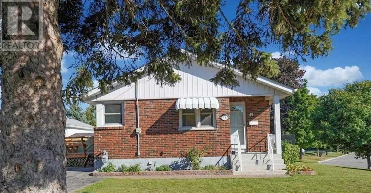 LOWER-49 Grassmere Court, Oshawa, ON, L1H 3X3 - 2