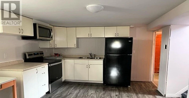 LOWER-49 Grassmere Court, Oshawa, ON, L1H 3X3 - 4