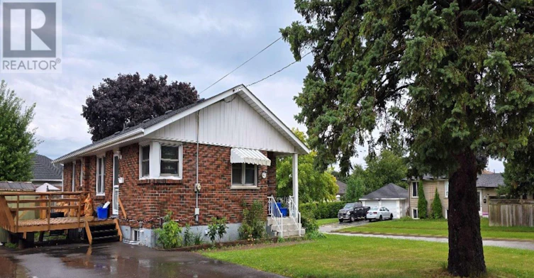 LOWER-49 Grassmere Court, Oshawa, ON, L1H 3X3