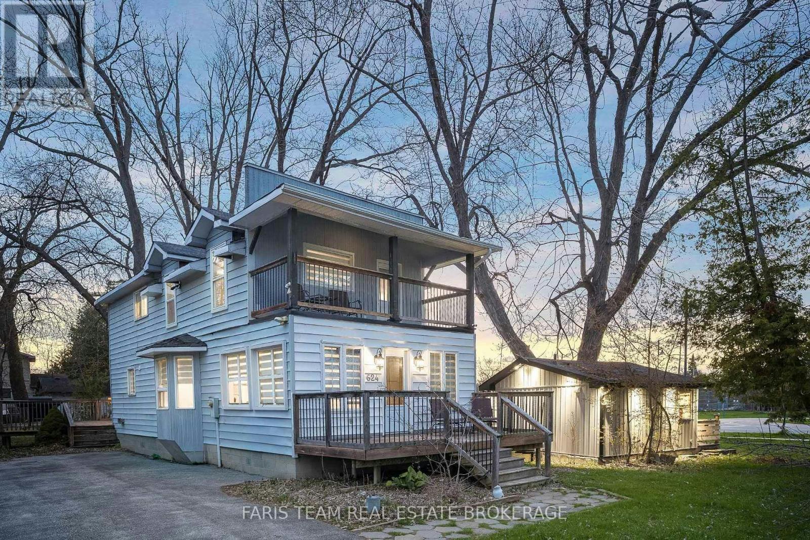 687 Innisfil Beach Road, Innisfil, ON, L0L 2M0