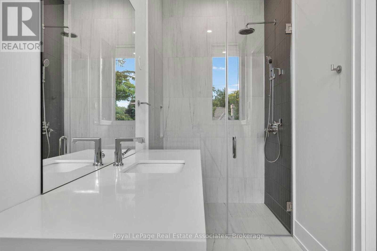 1270 Birchview Drive, Mississauga, ON, L5H 3E4 - 34