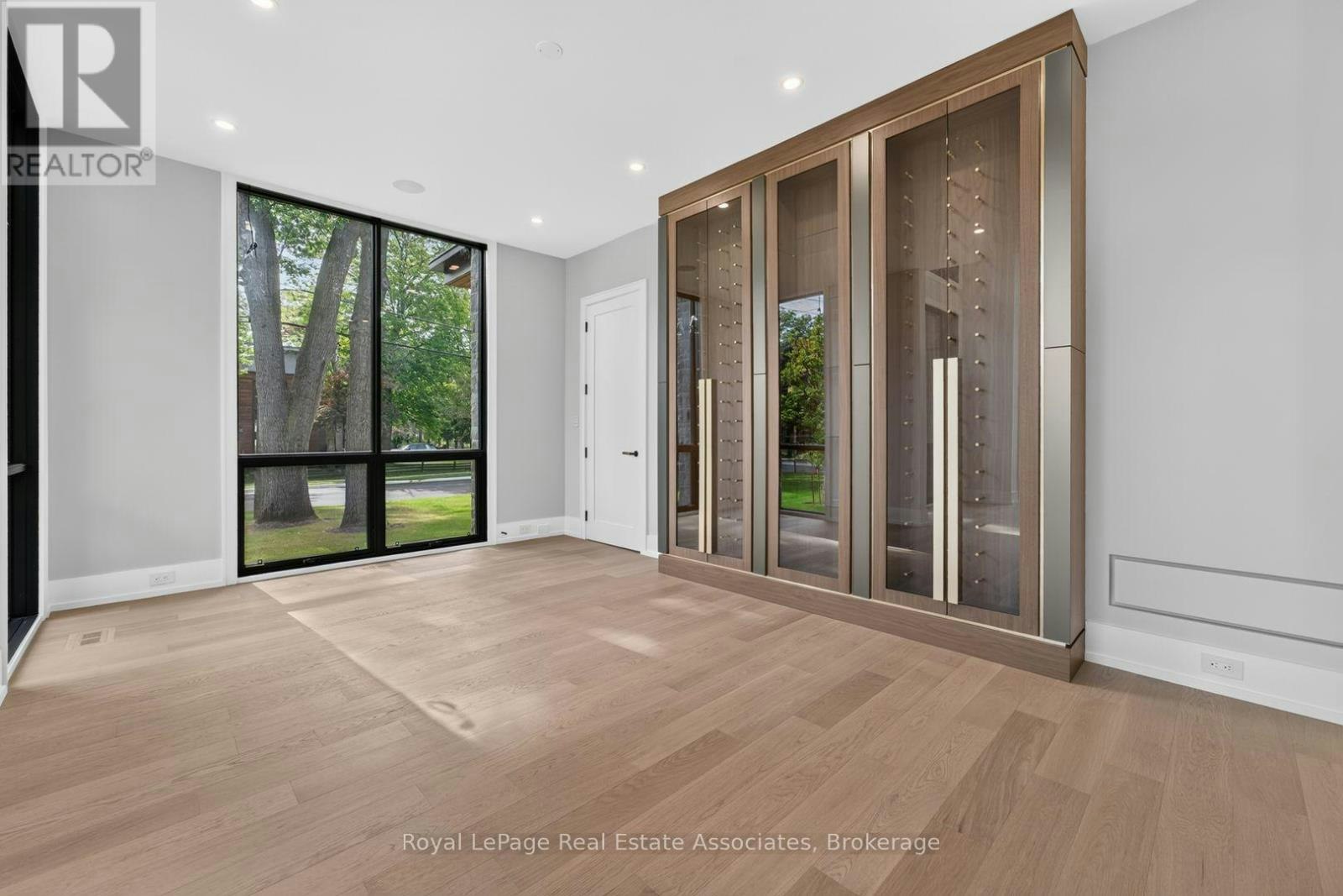 1270 Birchview Drive, Mississauga, ON, L5H 3E4 - 10