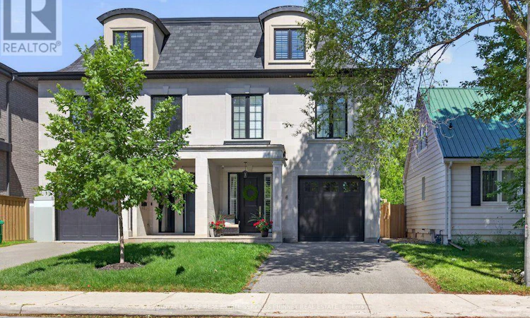 6 Iroquois Avenue