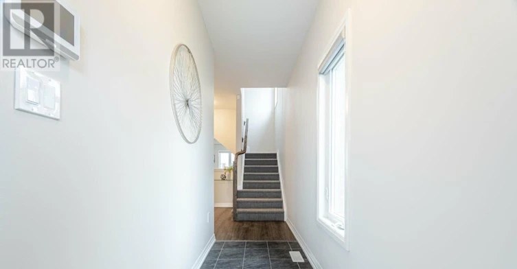 7381 Matteo Drive, Niagara Falls, ON, L2H 3T3 - 6