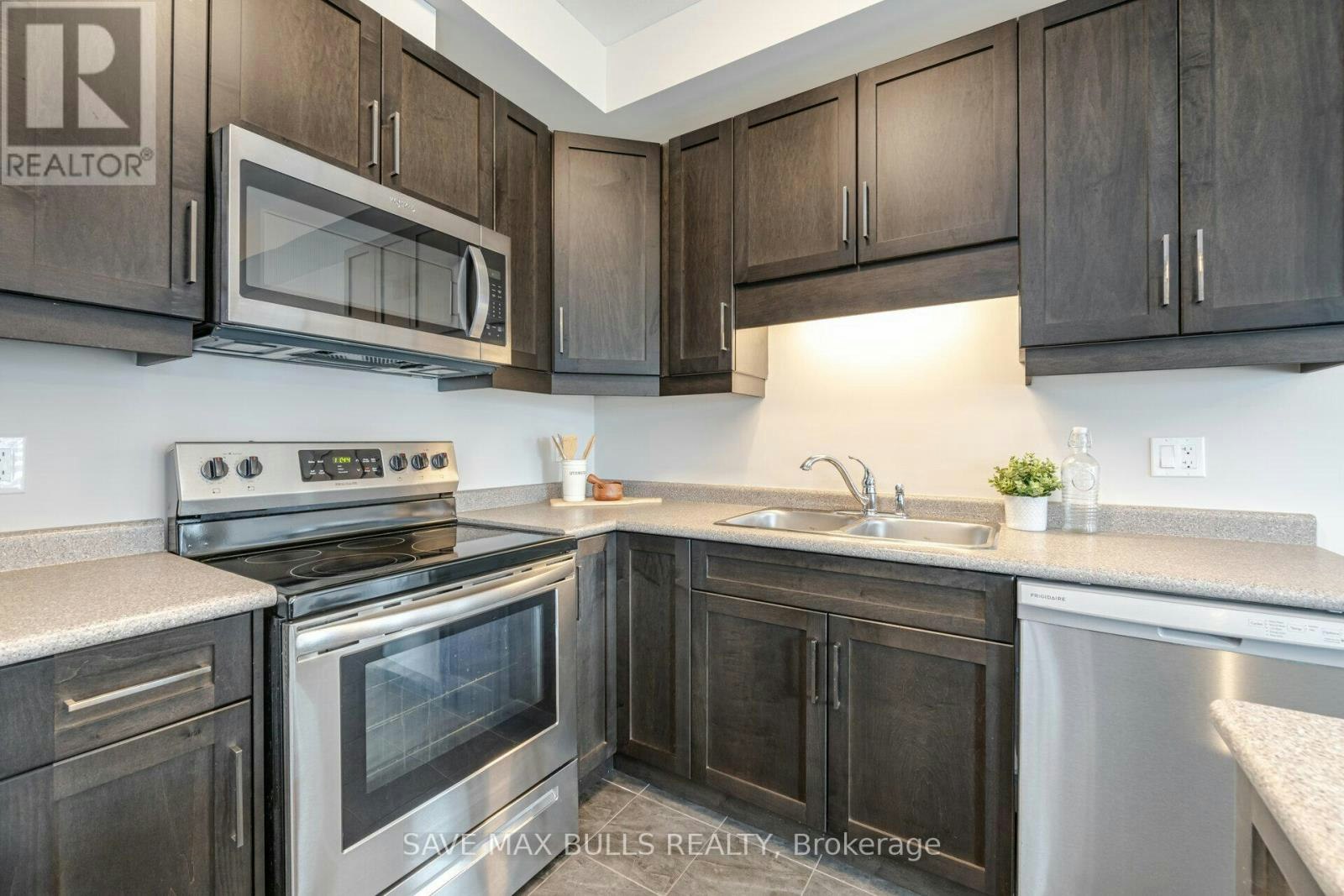 7381 Matteo Drive, Niagara Falls, ON, L2H 3T3 - 14