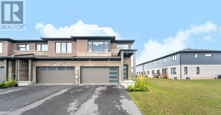 7381 Matteo Drive, Niagara Falls, ON, L2H 3T3 - 2