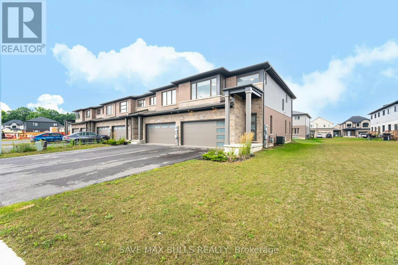 7381 Matteo Drive, Niagara Falls, ON, L2H 3T3 - 3