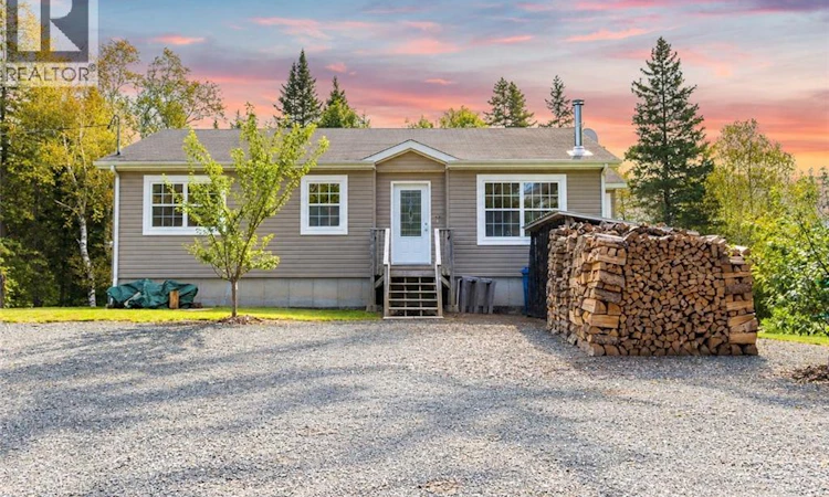 534 Black River Road North