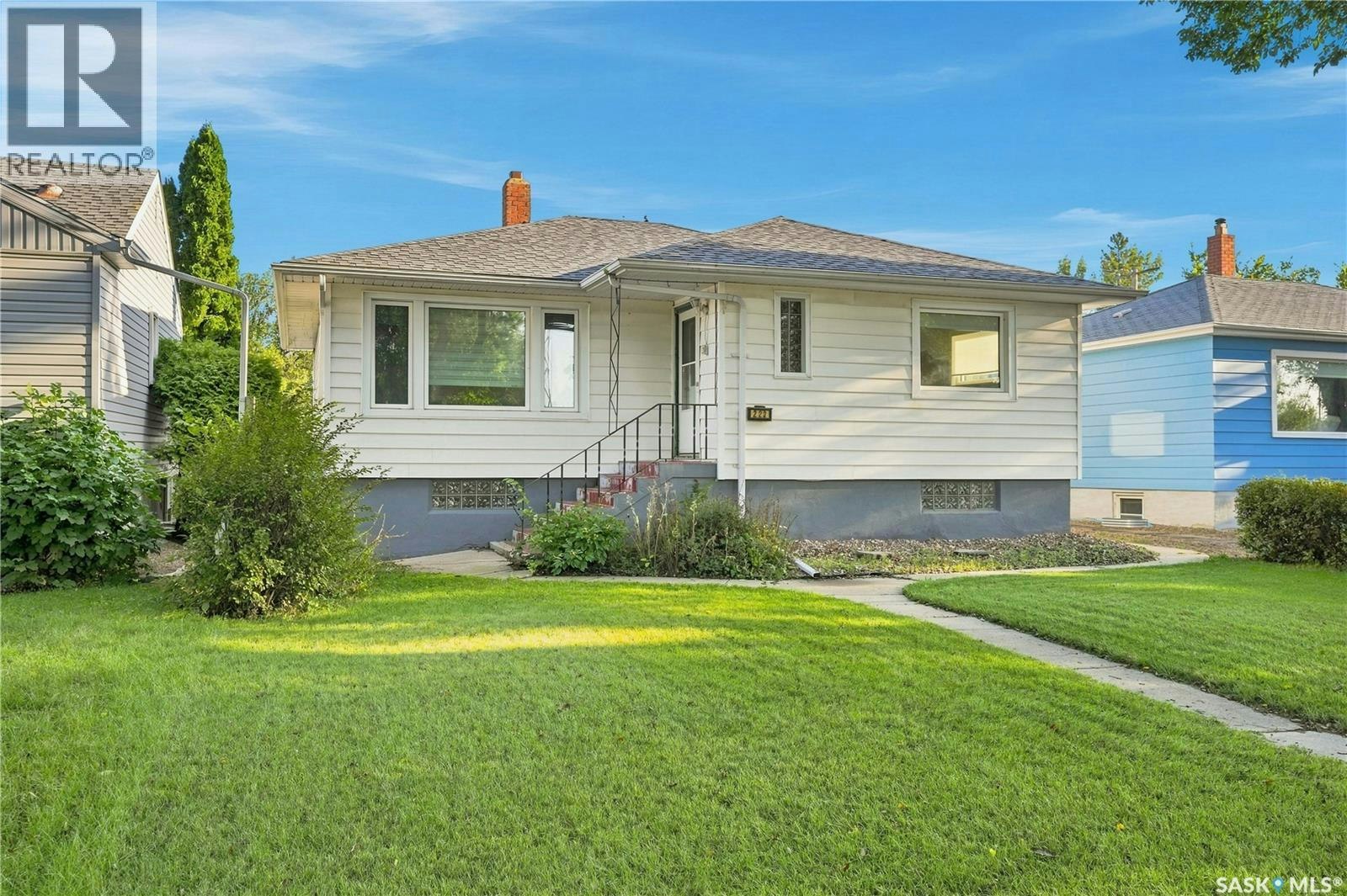 222 Broadway Avenue, Regina, SK, S4N 1B3