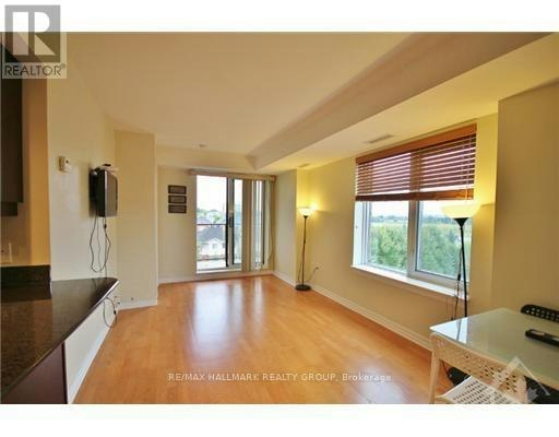 407-314 Central Park Drive, Ottawa, ON, K2C 0R2 - 8