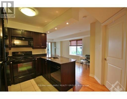 407-314 Central Park Drive, Ottawa, ON, K2C 0R2 - 4