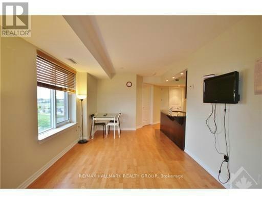 407-314 Central Park Drive, Ottawa, ON, K2C 0R2 - 7