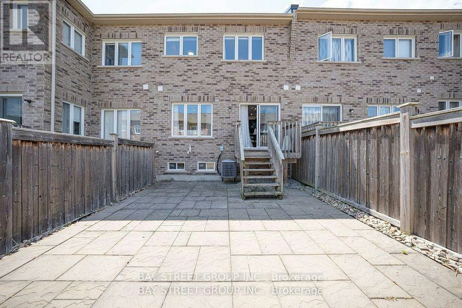 28 Rougeview Park Crescent, Markham, ON, L6E 0P7 - 34