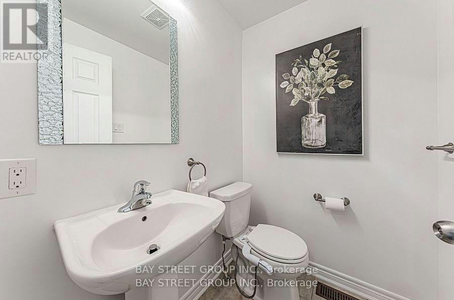 28 Rougeview Park Crescent, Markham, ON, L6E 0P7 - 6