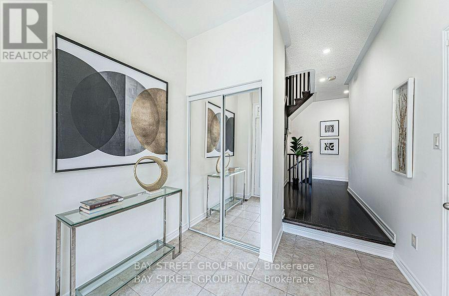 28 Rougeview Park Crescent, Markham, ON, L6E 0P7 - 3