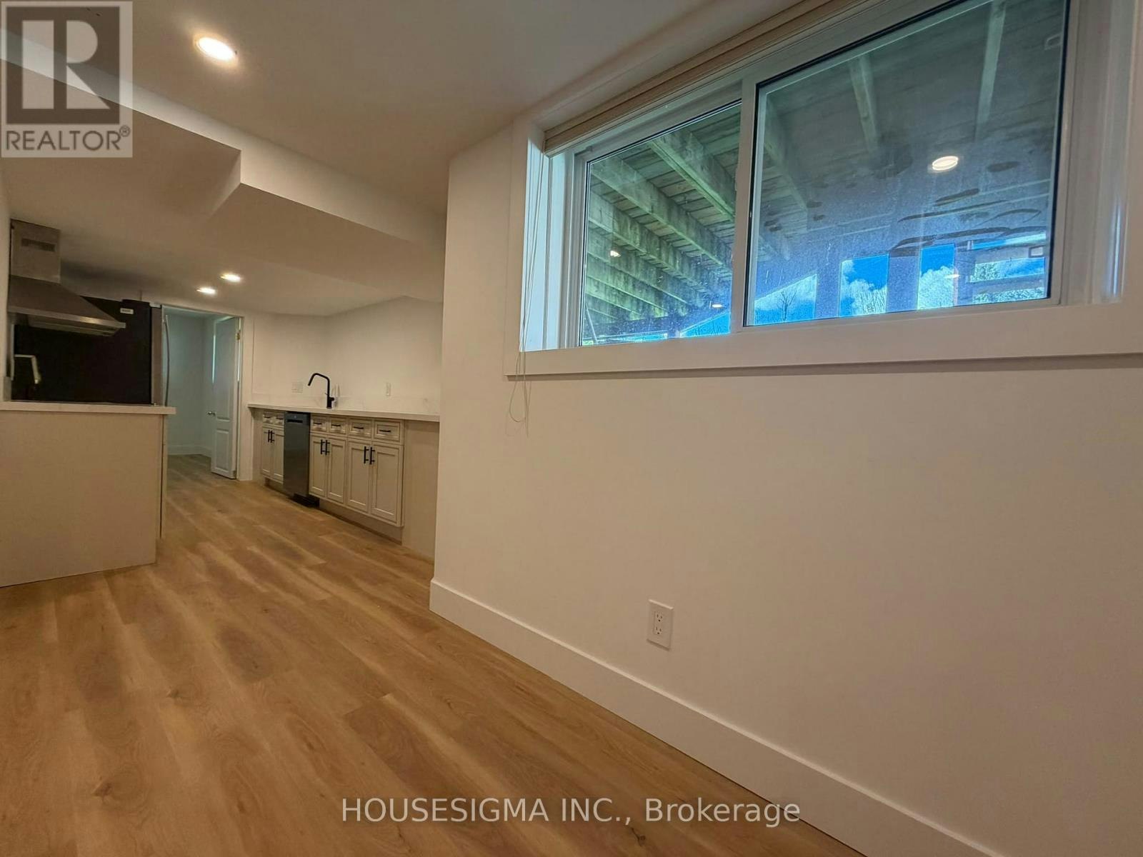 LOWER-129 Gore Drive, Barrie, ON, L4N 0A8 - 9