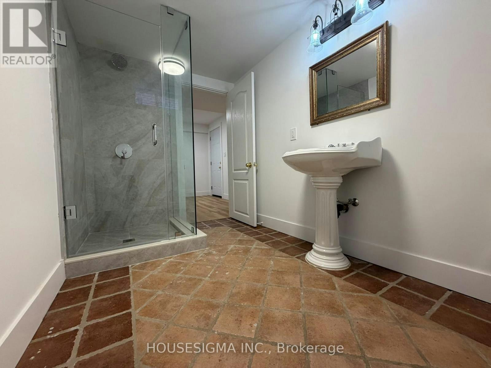 LOWER-129 Gore Drive, Barrie, ON, L4N 0A8 - 21