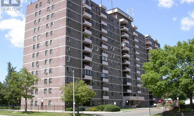 504-1615 Bloor Street E