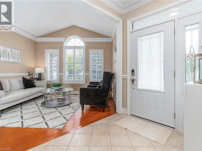 151 Moore Crescent - 4