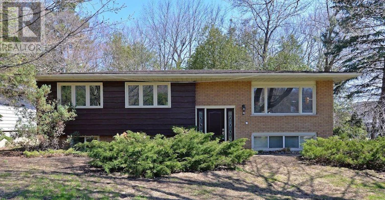 MAIN Floor 4 Wallis Drive, Peterborough, ON, K9J 6B7 - 2