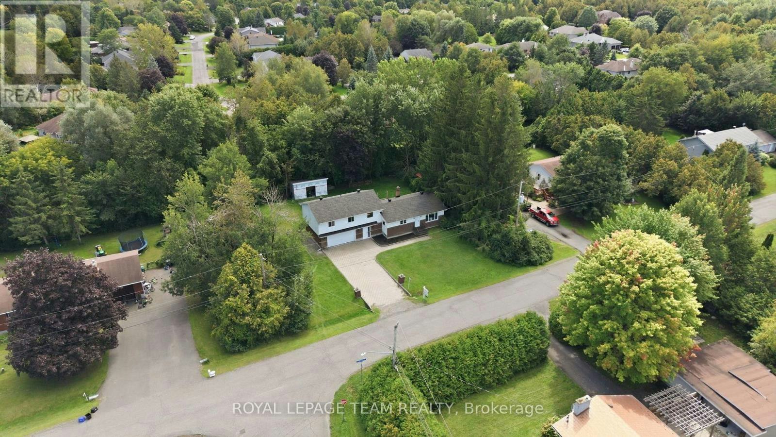 6572 Jack Pine Crescent, Ottawa, ON, K4P 1E1