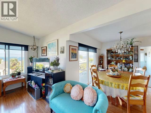 3740 Strathcona Avenue, Powell River, BC, V8A 4Z8 - 6