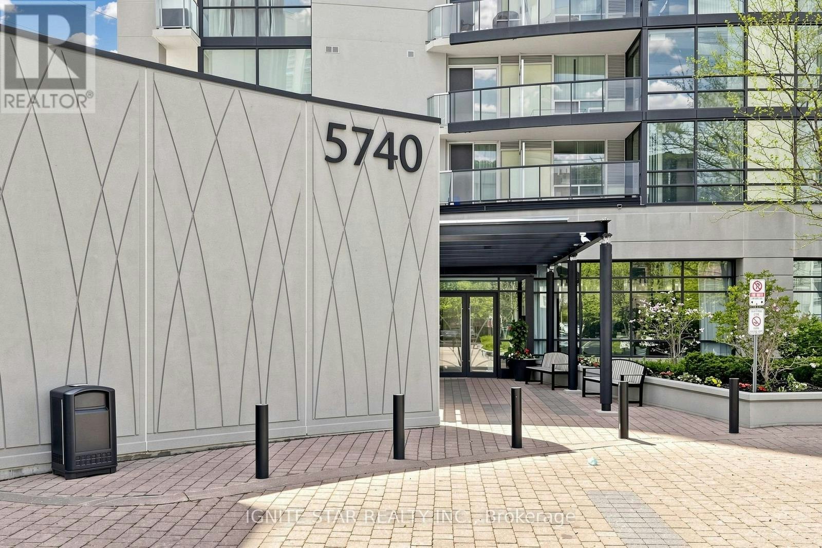 1201-5740 Yonge Street, Toronto, ON, M2M 0B1