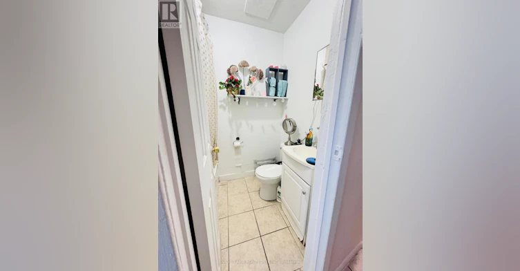 1-552 Dupont Street, Toronto, ON, M6G 1Y9 - 5