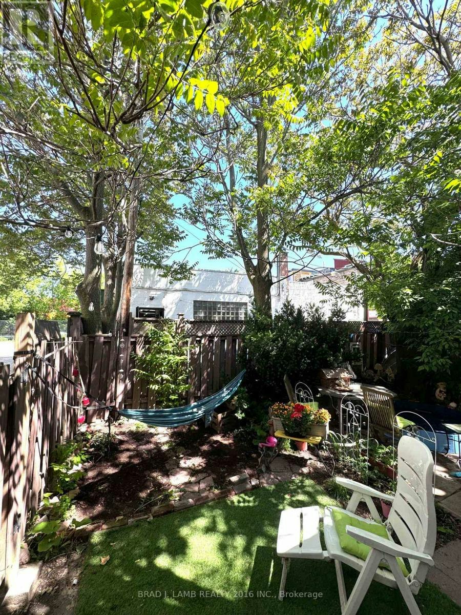 1-552 Dupont Street, Toronto, ON, M6G 1Y9 - 6