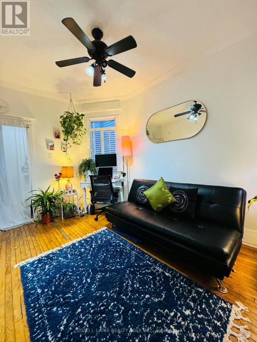 1-552 Dupont Street, Toronto, ON, M6G 1Y9 - 4