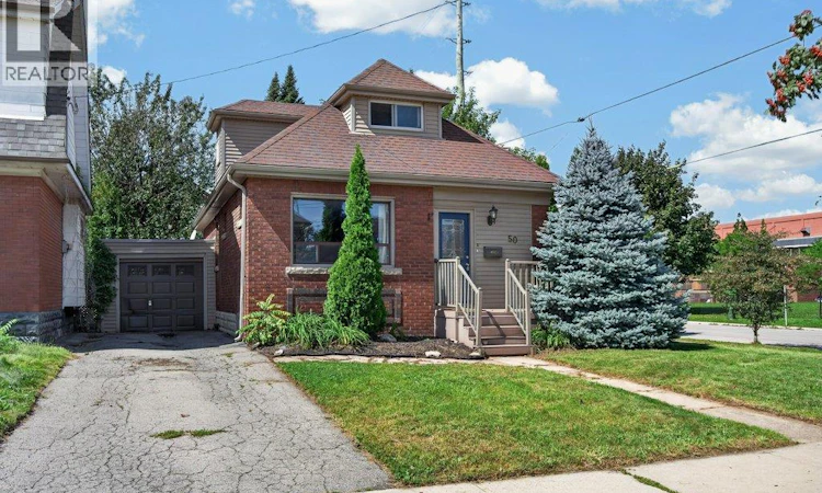 50 Wexford Avenue S