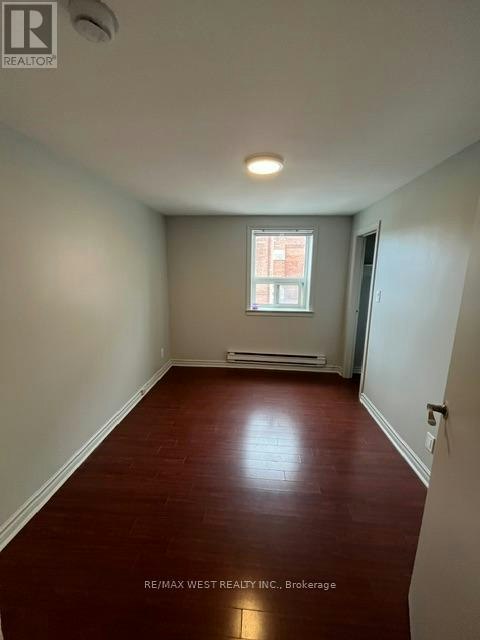 2-932 Dundas Street, Toronto, ON, M6J 1W3 - 5
