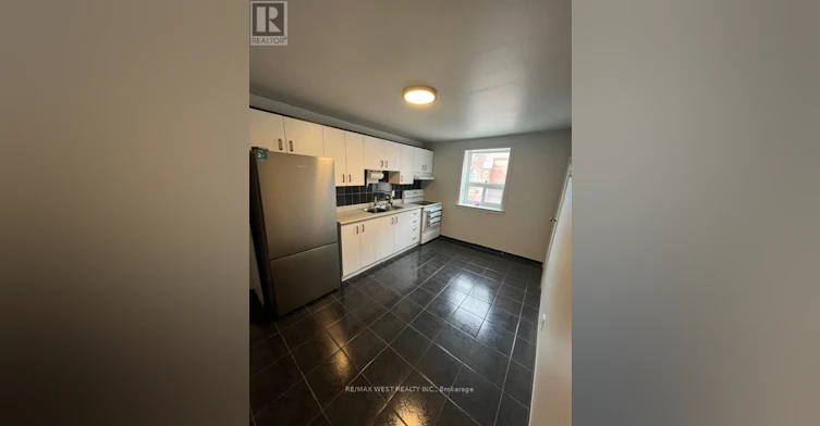 2-932 Dundas Street, Toronto, ON, M6J 1W3 - 6