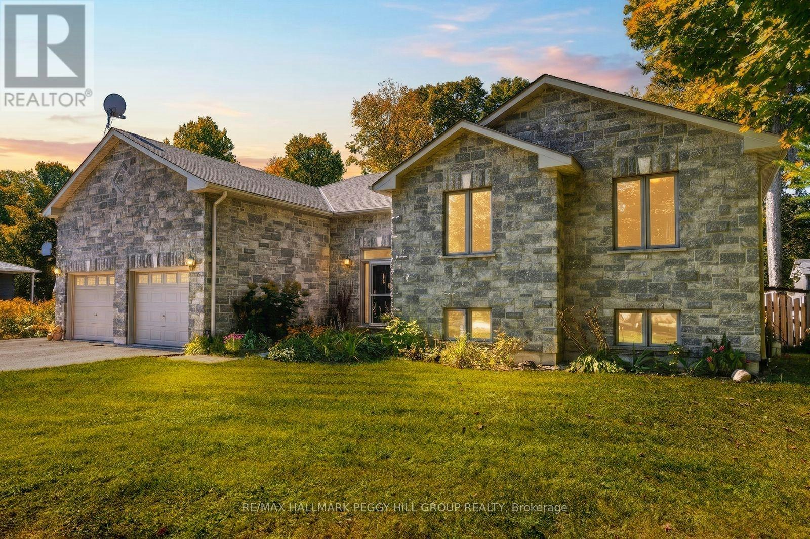 122 Trout Lane, Tiny, ON, L9M 0J1