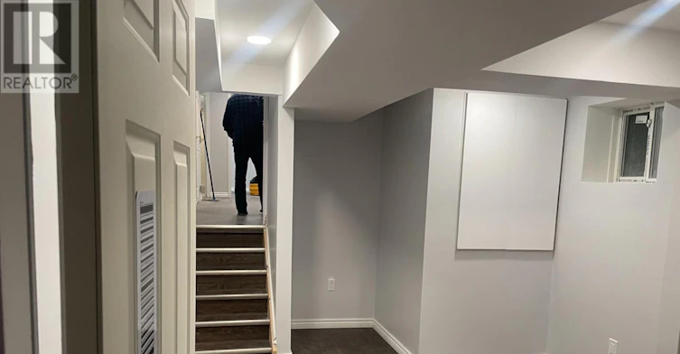 BSMT-5673 Ethan Drive, Mississauga, ON, L5M 0V1 - 7
