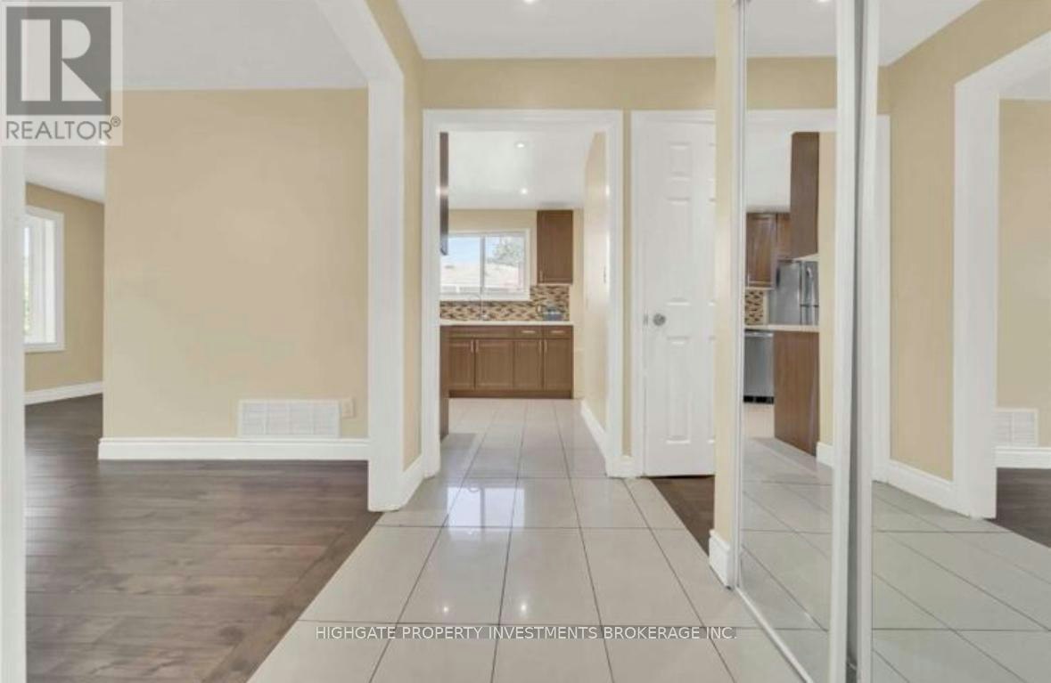 MAIN-36 Reigate Avenue, Brampton, ON, L6V 2E3 - 3