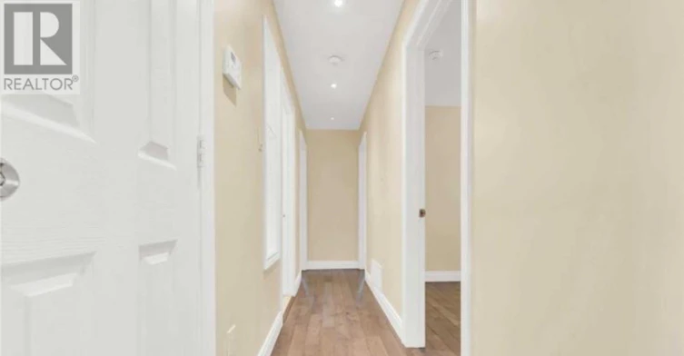MAIN-36 Reigate Avenue, Brampton, ON, L6V 2E3 - 9
