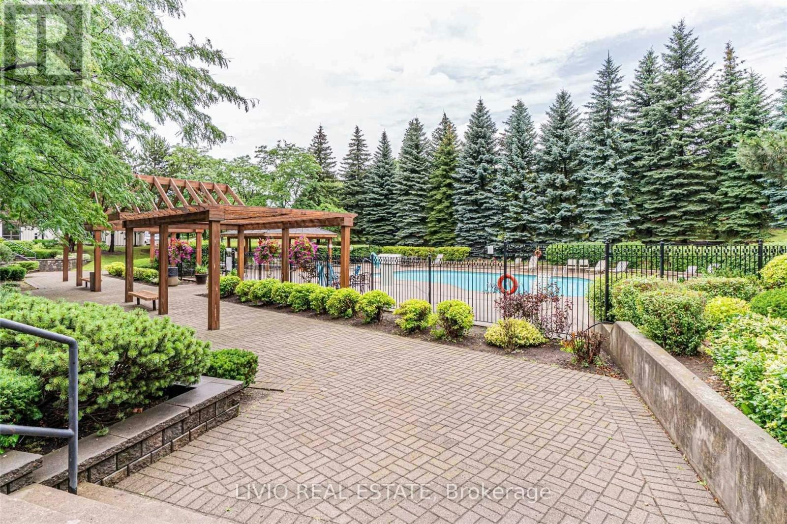 310-10 Laurelcrest Street, Brampton, ON, L6S 5Y3 - 23