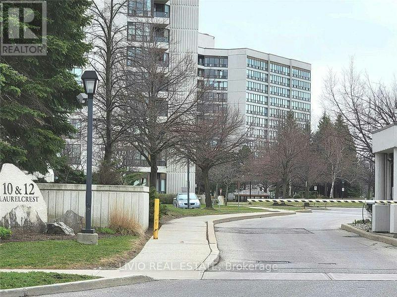 310-10 Laurelcrest Street, Brampton, ON, L6S 5Y3 - 2