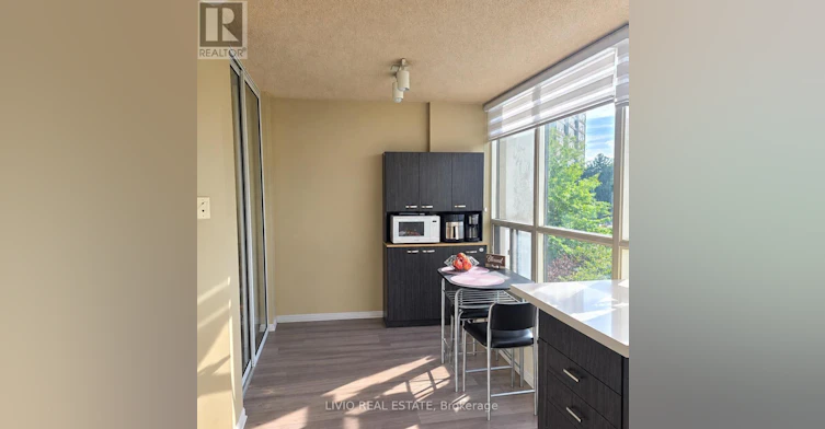 310-10 Laurelcrest Street, Brampton, ON, L6S 5Y3 - 9