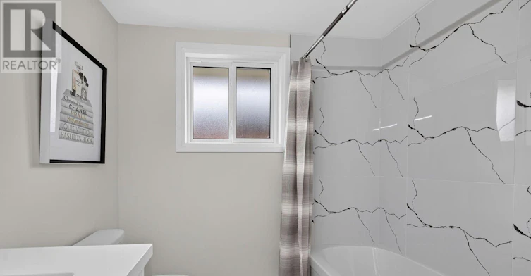 UPPER-40 Purdy Crescent, Hamilton, ON, L9A 3B3 - 32
